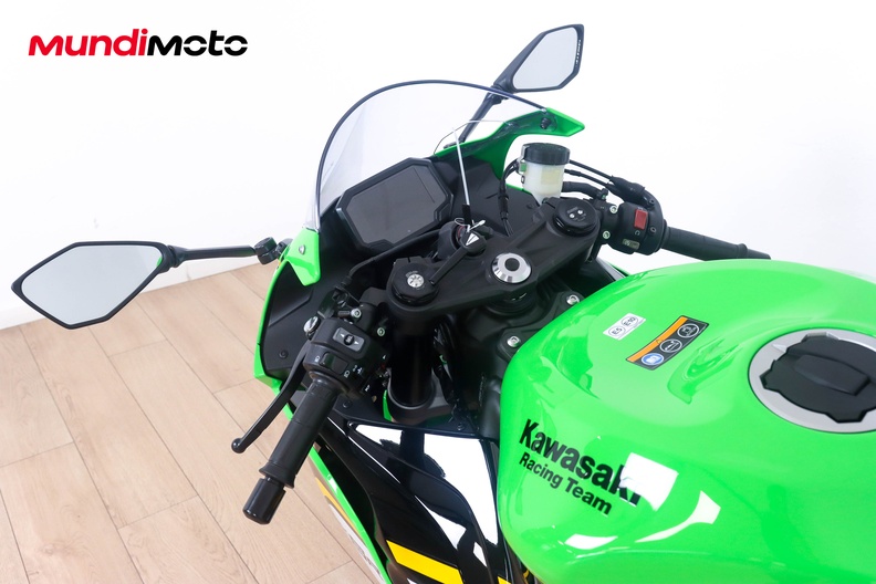 Motorbike image 10