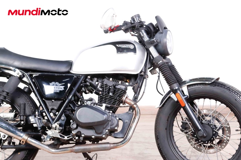 Motorbike image 12