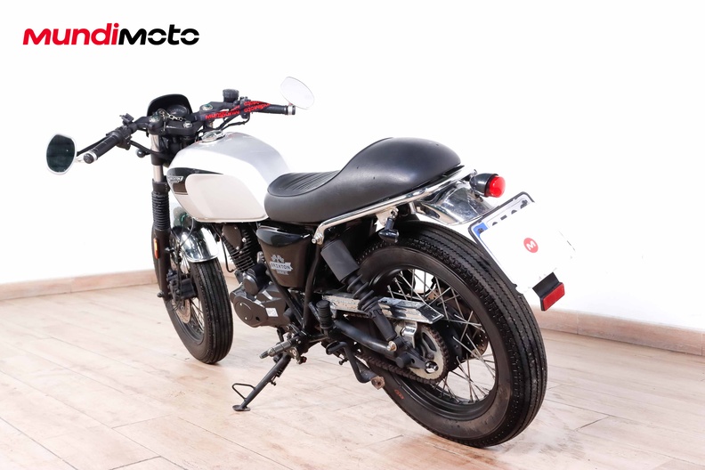 Motorbike image 6