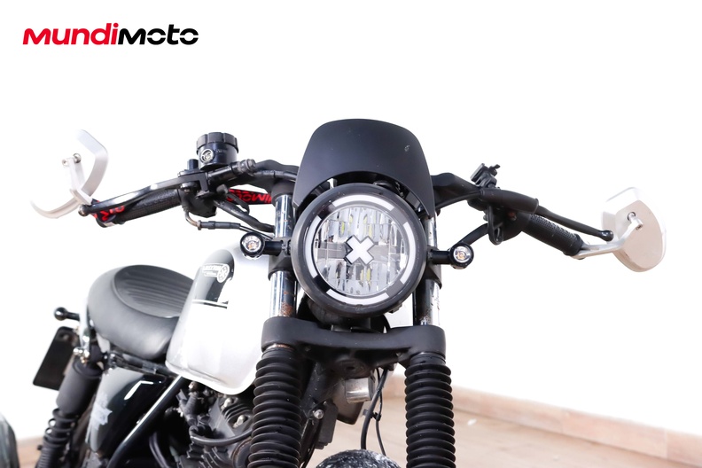 Motorbike image 4