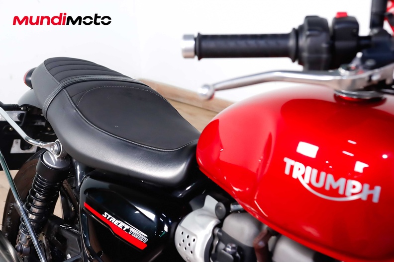 Motorbike image 13