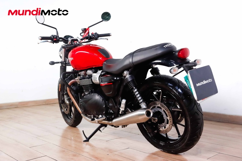 Motorbike image 6