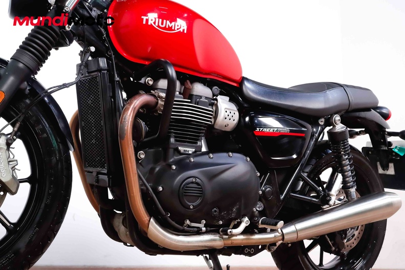 Motorbike image 8