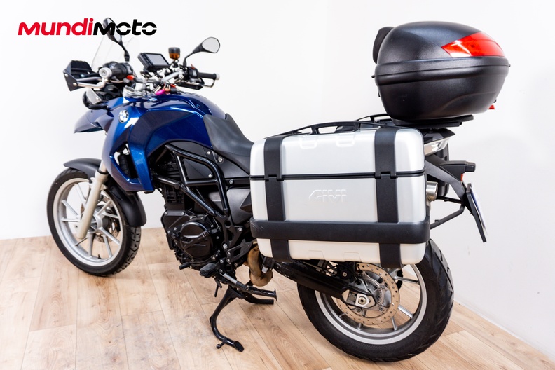 Motorbike image 7