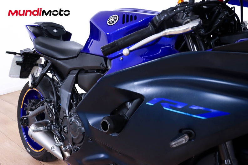 Motorbike image 12