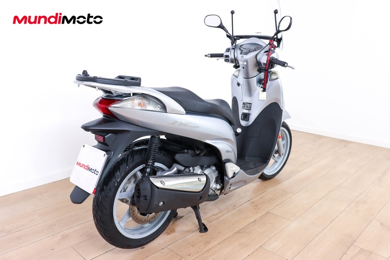 Motorbike image 2