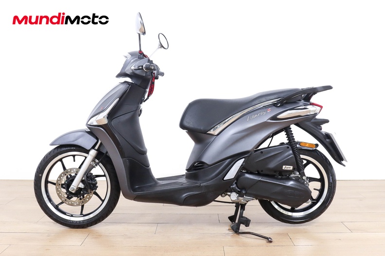 Motorbike image 5
