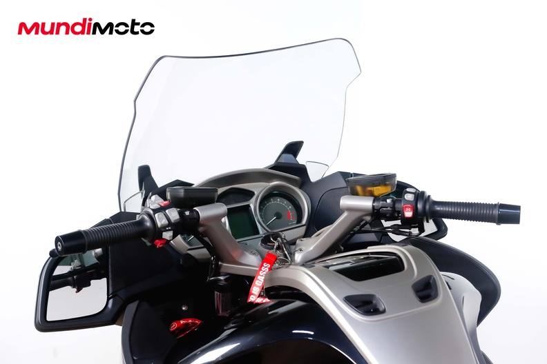 Motorbike image 10