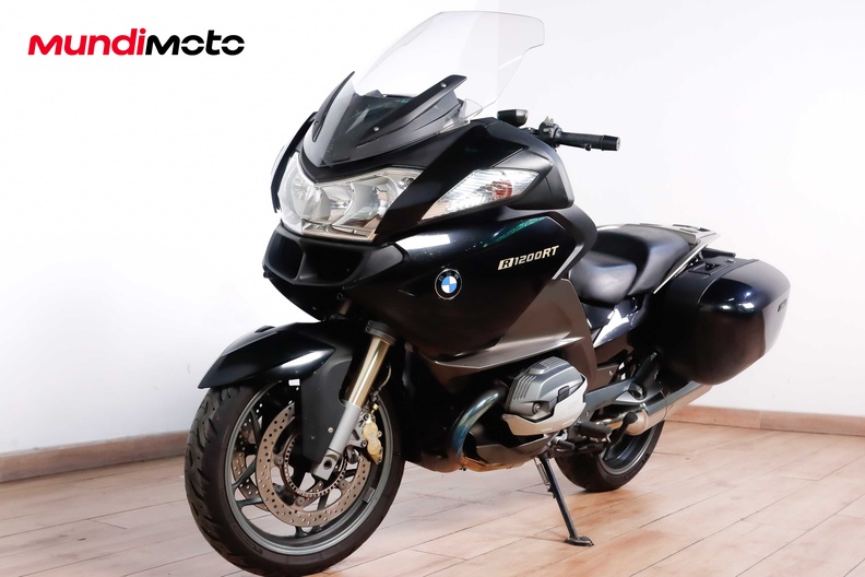 Motorbike image 7