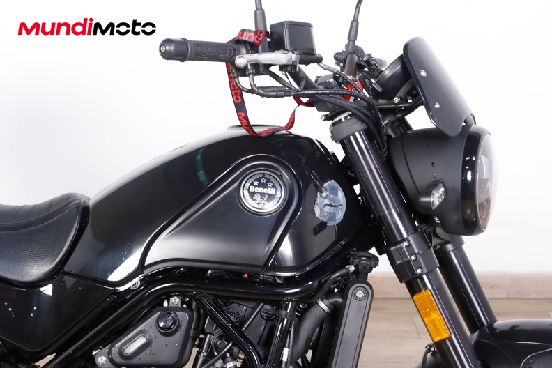 Motorbike image 13