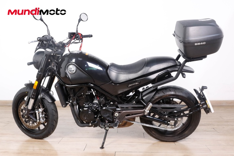 Motorbike image 5