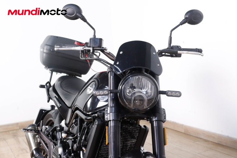Motorbike image 4