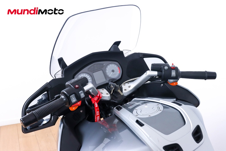 Motorbike image 10
