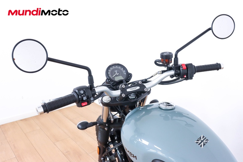 Motorbike image 10