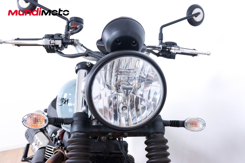 Motorbike image 4