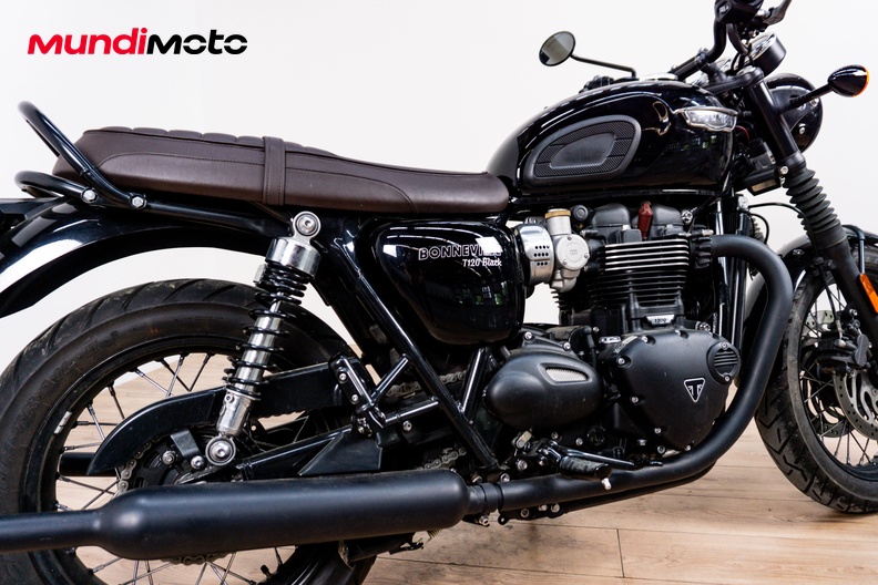 Motorbike image 3