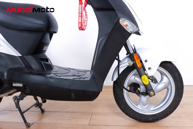 Motorbike image 12