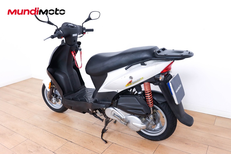 Motorbike image 6