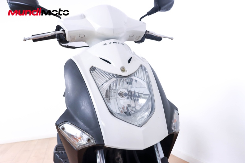 Motorbike image 4
