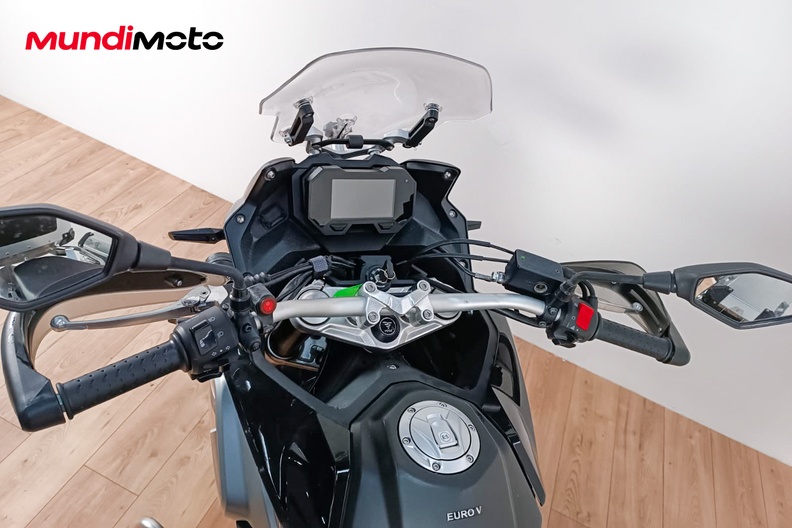 Motorbike image 10