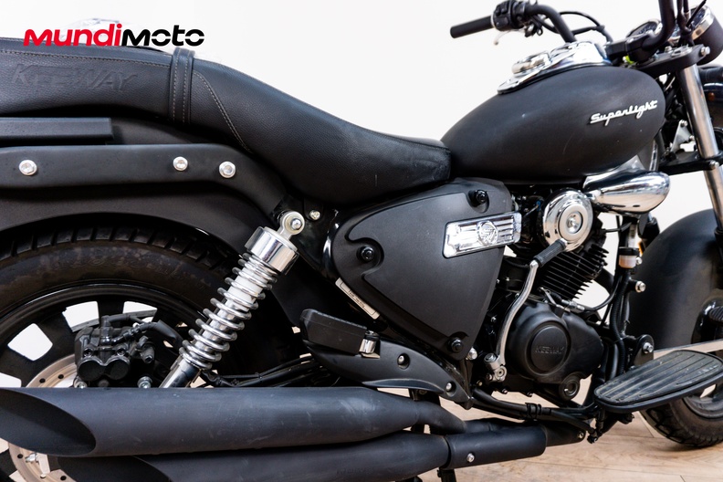 Motorbike image 3