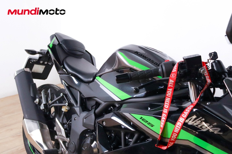 Motorbike image 12