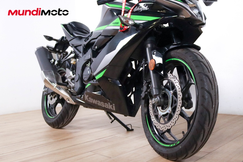Motorbike image 13
