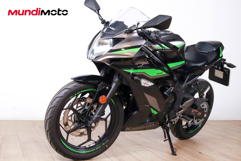 Motorbike image 7