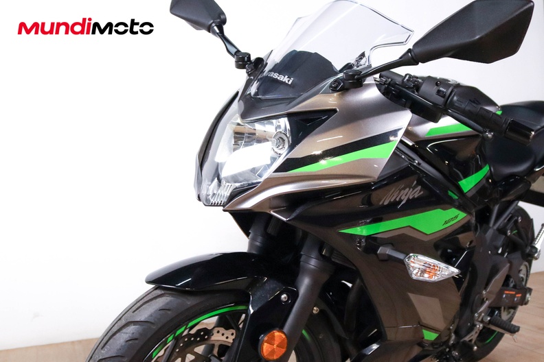 Motorbike image 8