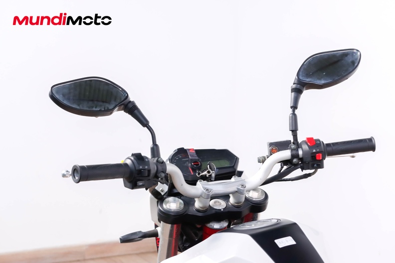 Motorbike image 10