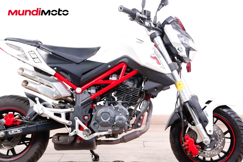 Motorbike image 12