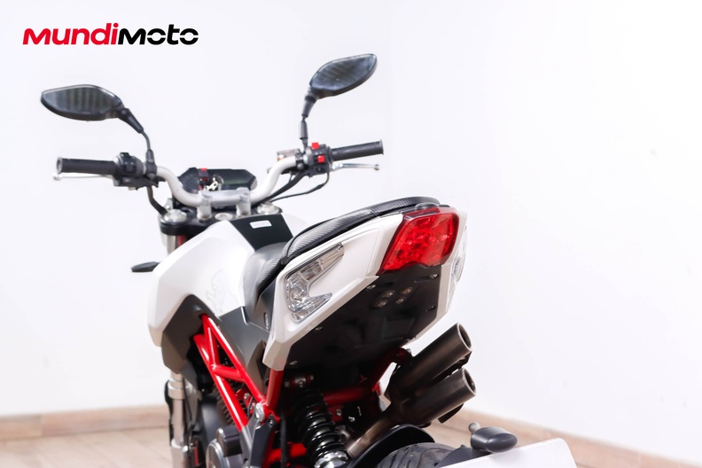 Motorbike image 8