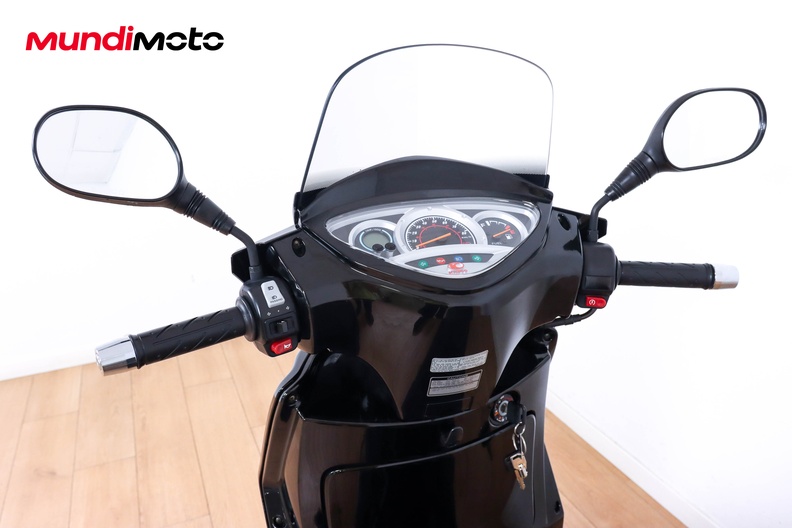 Motorbike image 10
