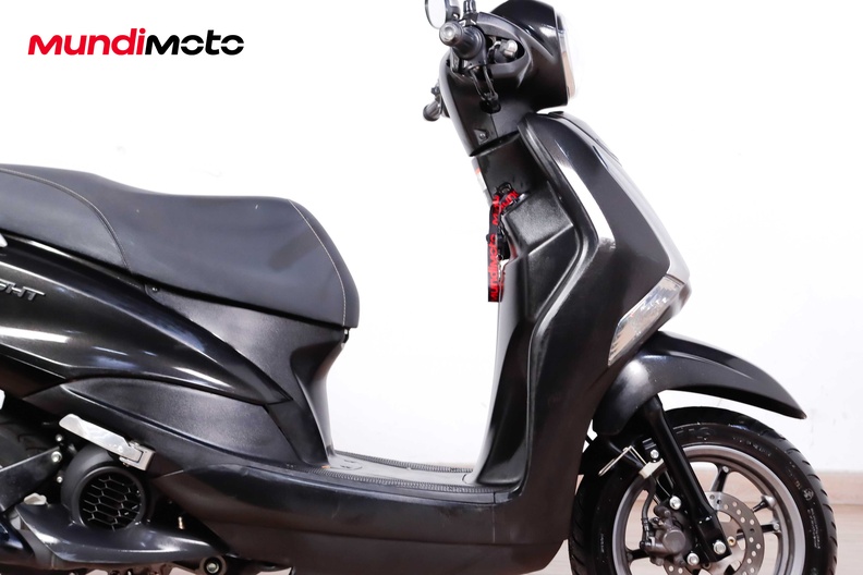 Motorbike image 12