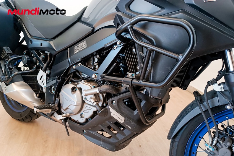 Motorbike image 4