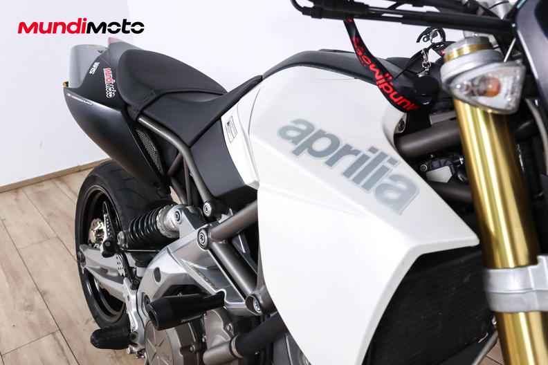 Motorbike image 12