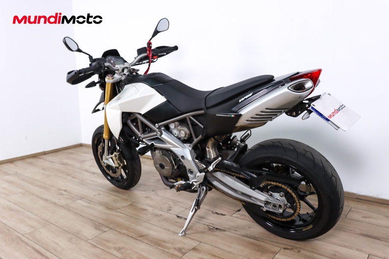 Motorbike image 7