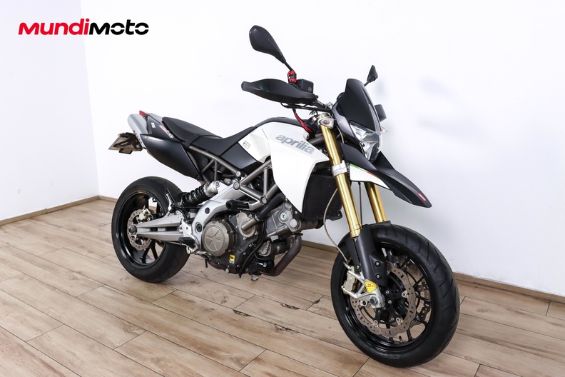 Motorbike image 1