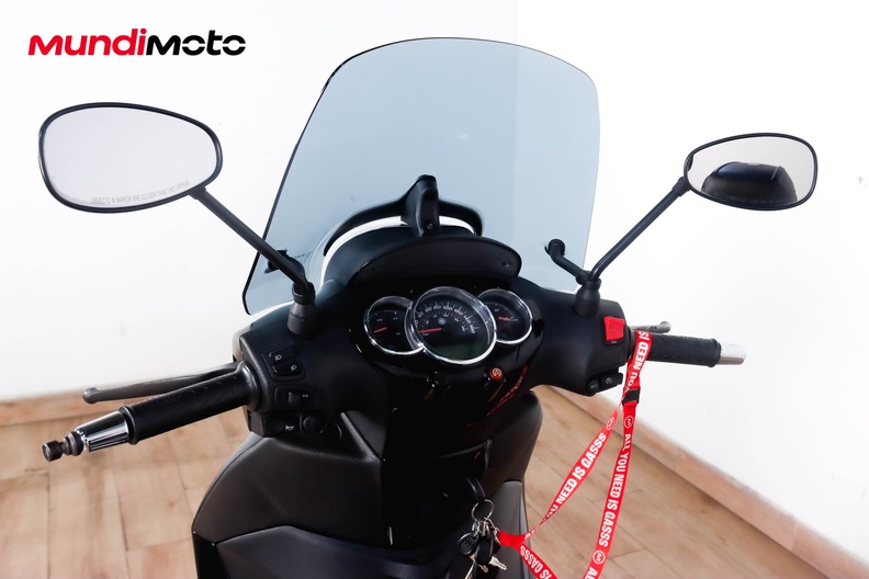 Motorbike image 10