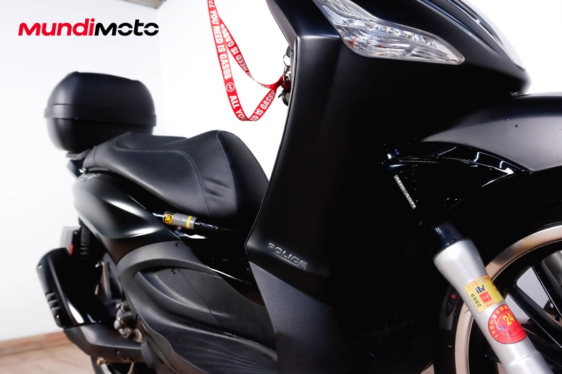 Motorbike image 12