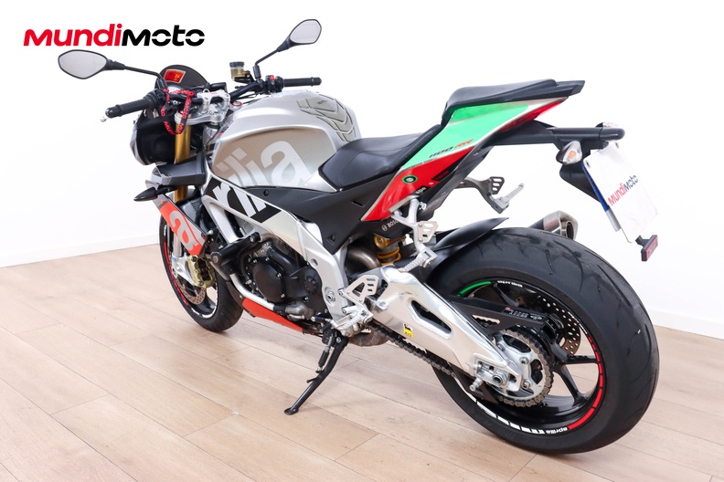 Motorbike image 7