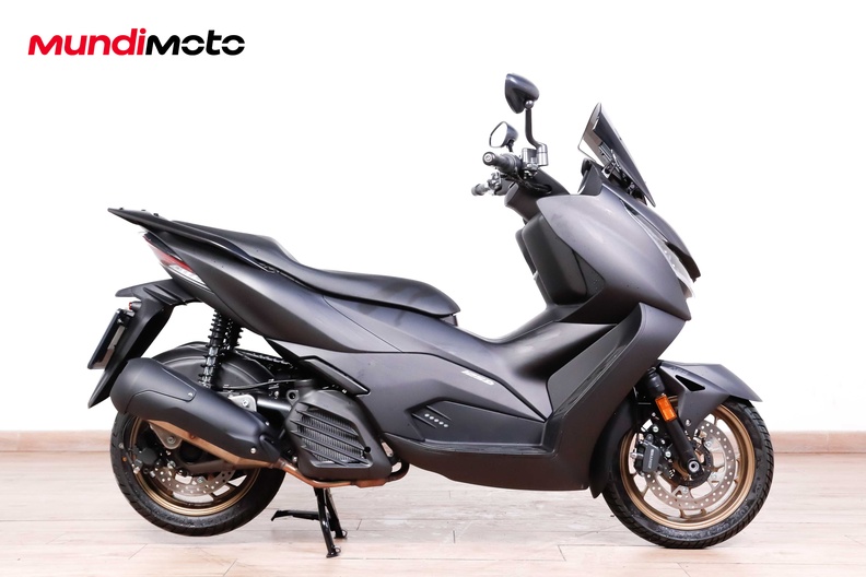 Motorbike image 0