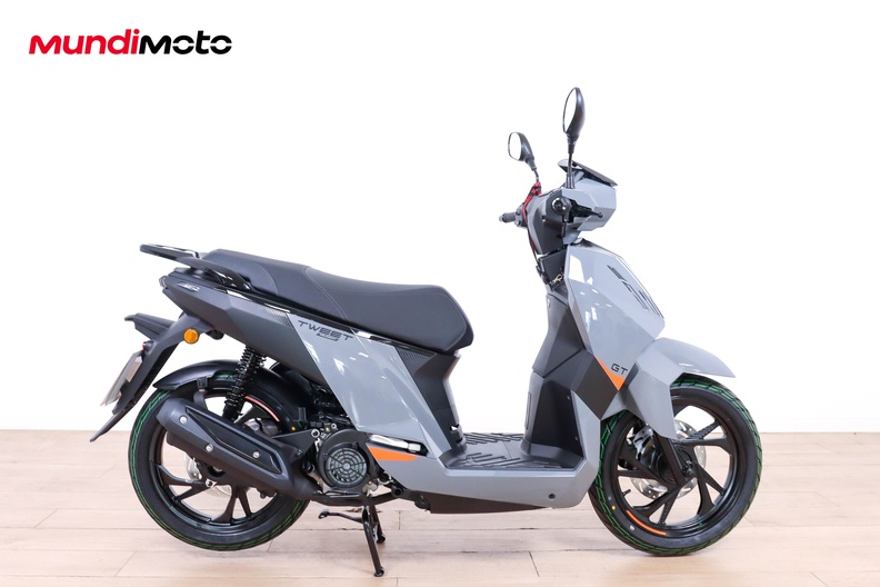 Motorbike image 0