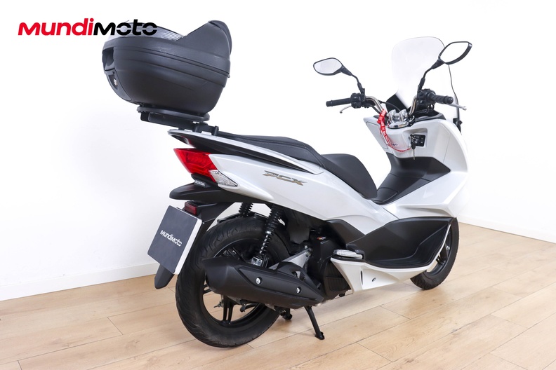 Motorbike image 2