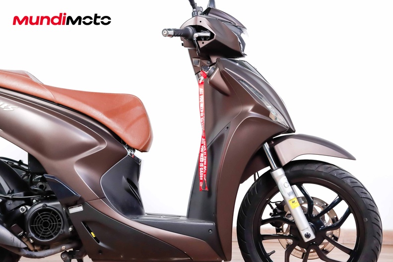 Motorbike image 12