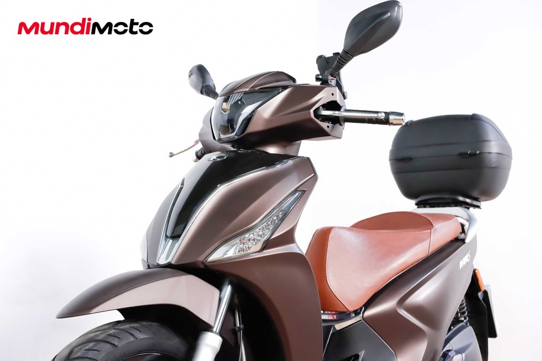 Motorbike image 8