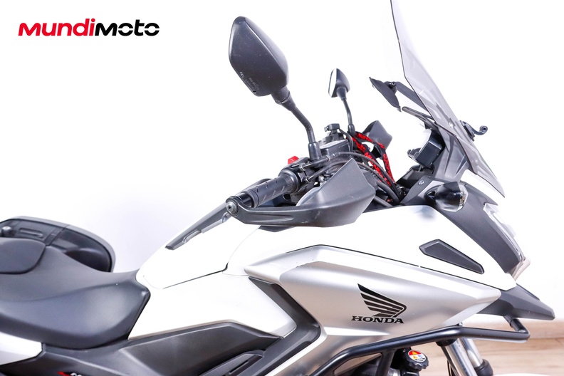 Motorbike image 13