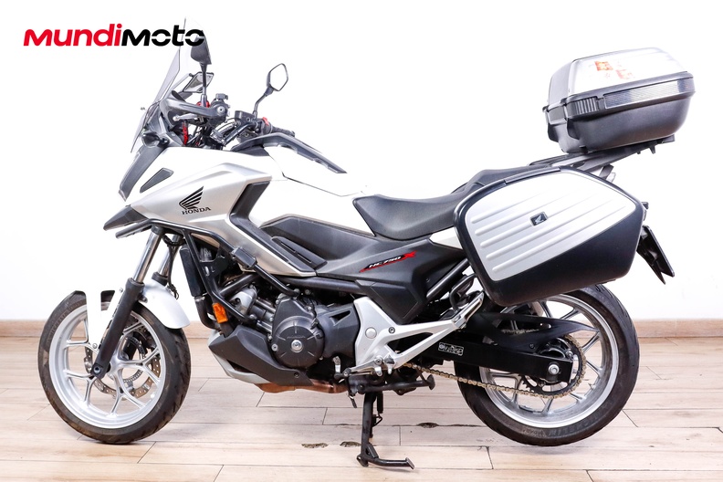 Motorbike image 5