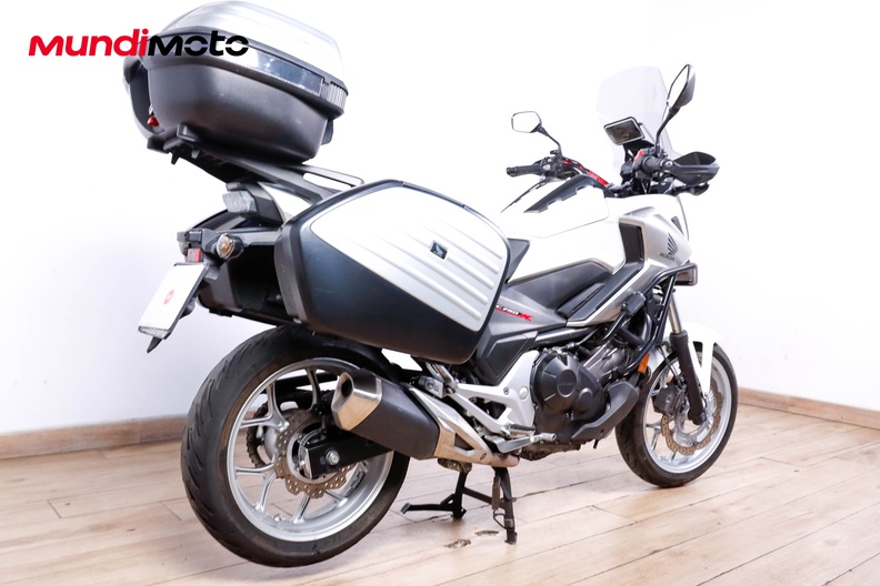 Motorbike image 2