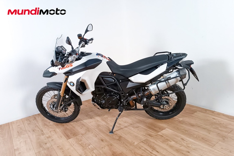 Motorbike image 5